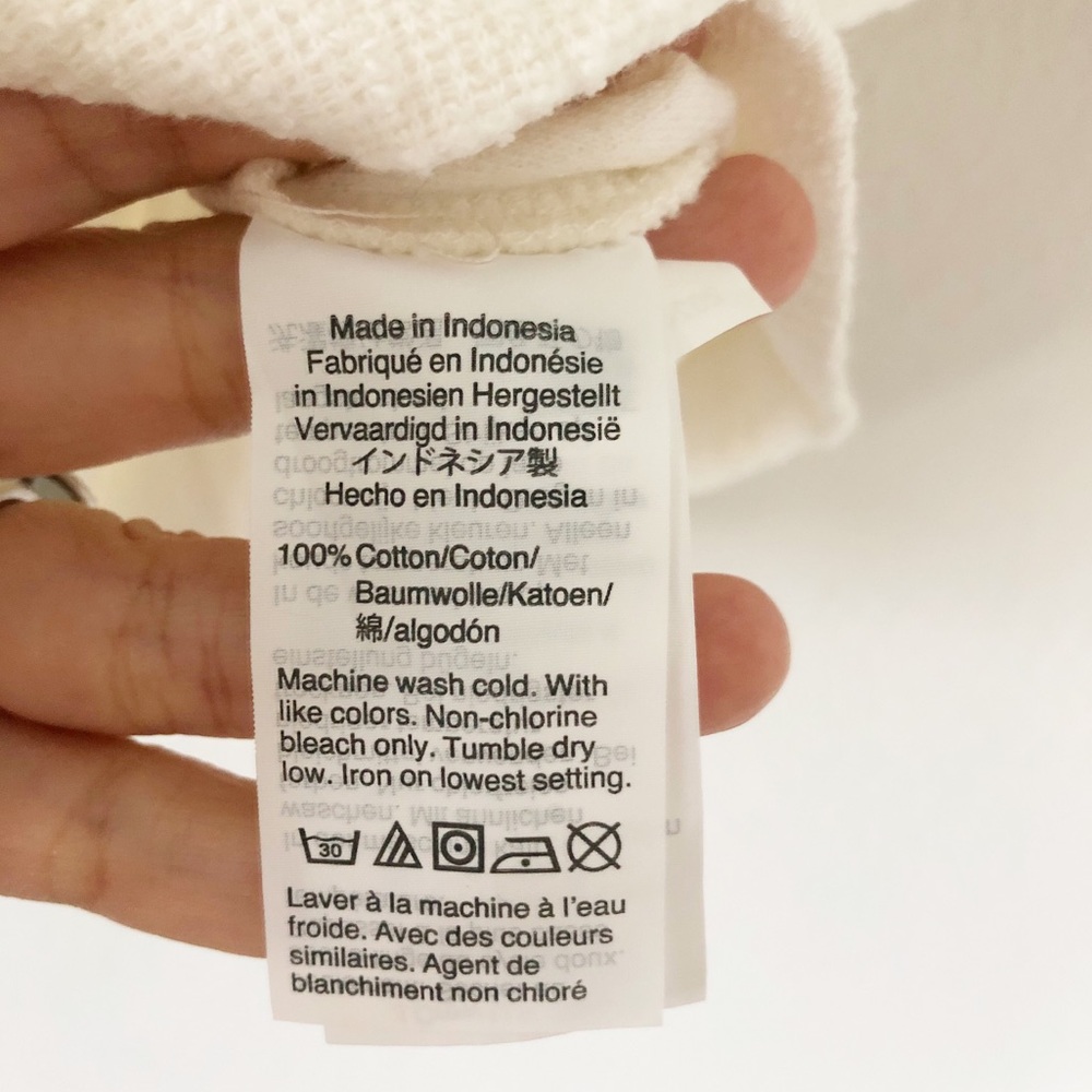 Madewell • Texture & Thread Puff Sleeve Wrap Top - Picture 9 of 9